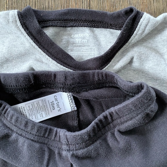 4/$20 Carter’s two piece pajamas - Picture 5 of 6
